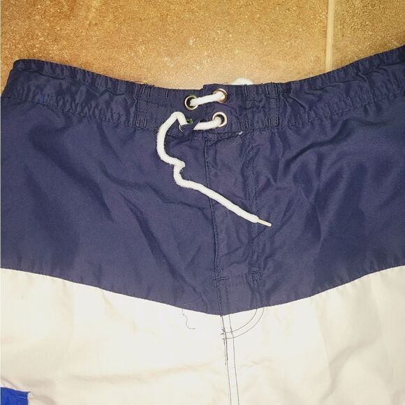 Bundle of 2 men's cargo swim trunks - Picture 7 of 16